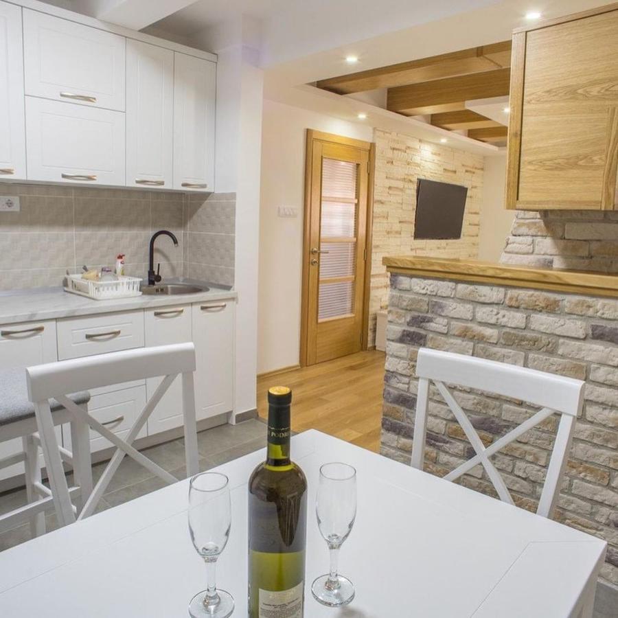 Apartmani Vuk Žabljak エクステリア 写真